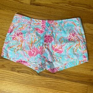 Lilly Pulitzer 💕☀️ Walsh Short “Jellies Be Jammin”